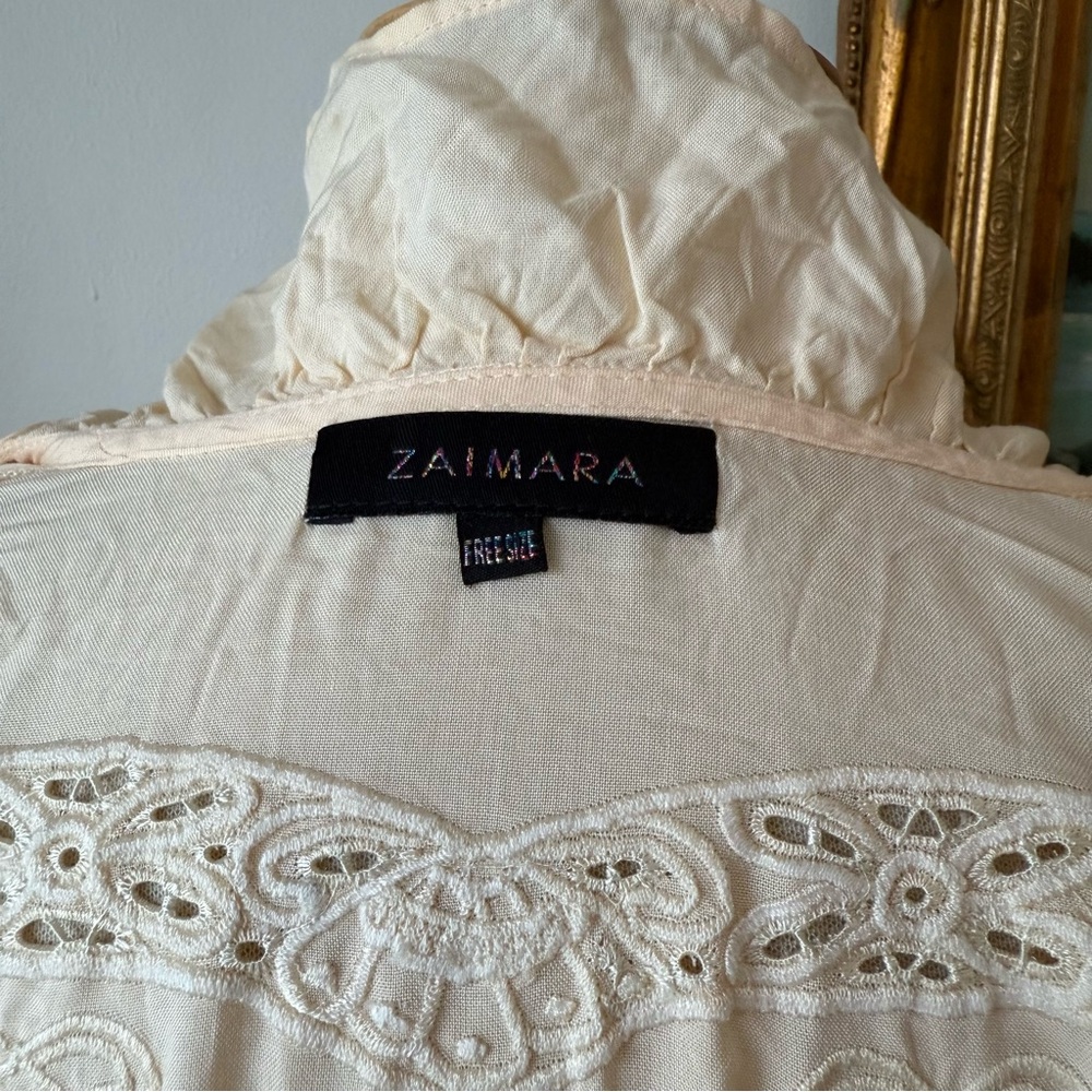 Zaimara Shell Kimono - Picture 8 of 9